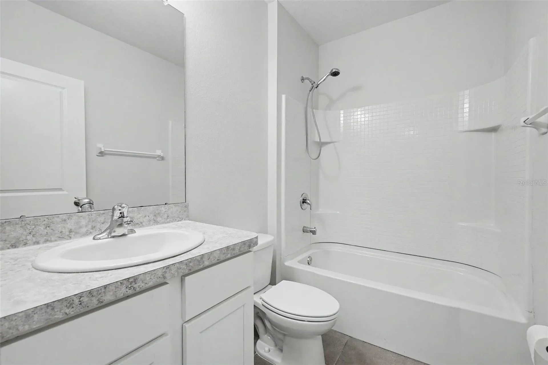9974 Hound Chase Drive Gibsonton FL 33534