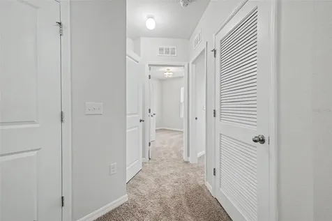 9974 Hound Chase Drive Gibsonton FL 33534