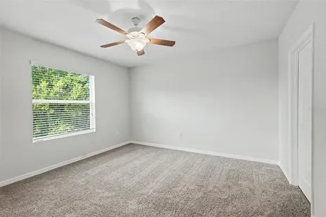 9974 Hound Chase Drive Gibsonton FL 33534