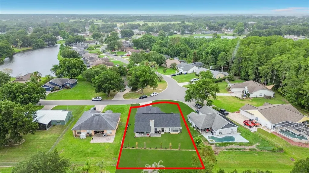 1393 Wood Lake Circle St Cloud FL 34772