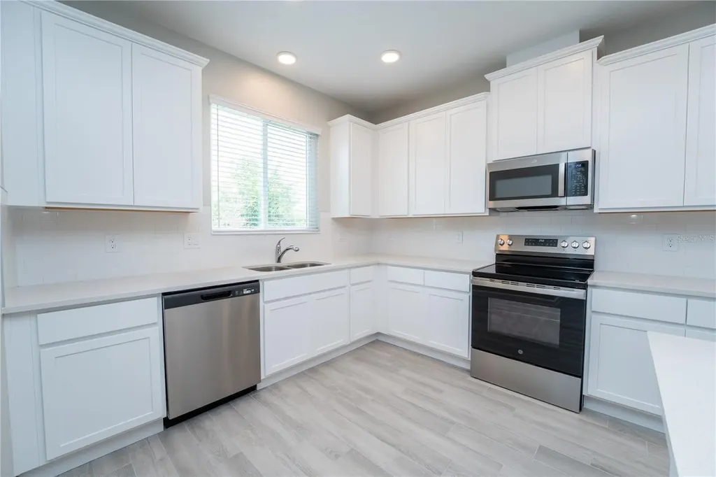 4722 Campsite Loop Orlando FL 32824