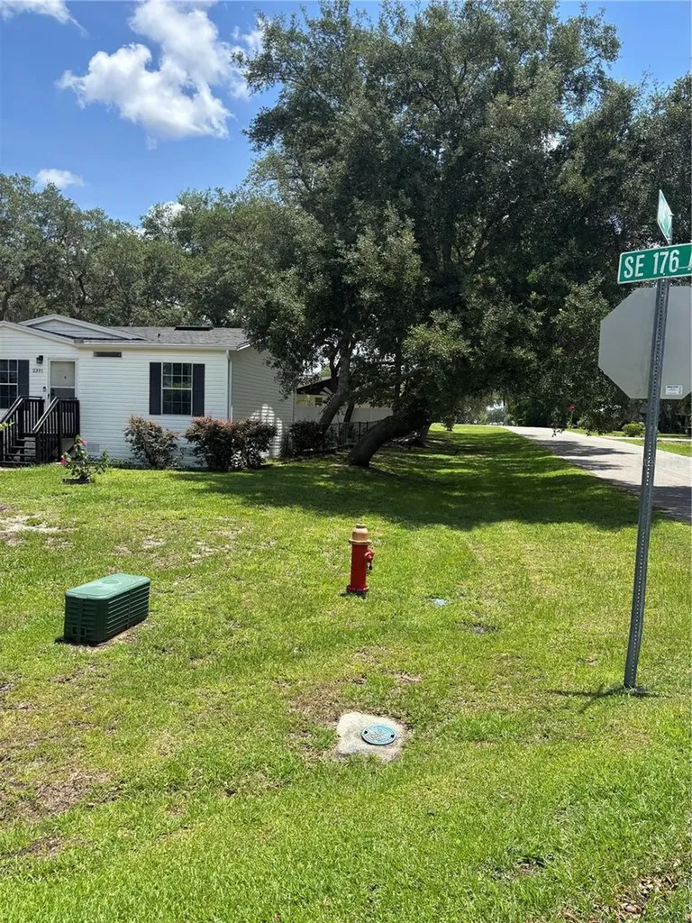 2391 SE 176th Avenue Silver Springs FL 34488