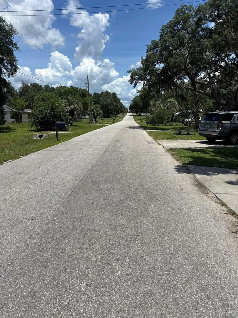 2391 SE 176th Avenue Silver Springs FL 34488
