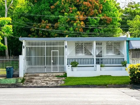 A S 25 Veve Calzada Fajardo PR 00738