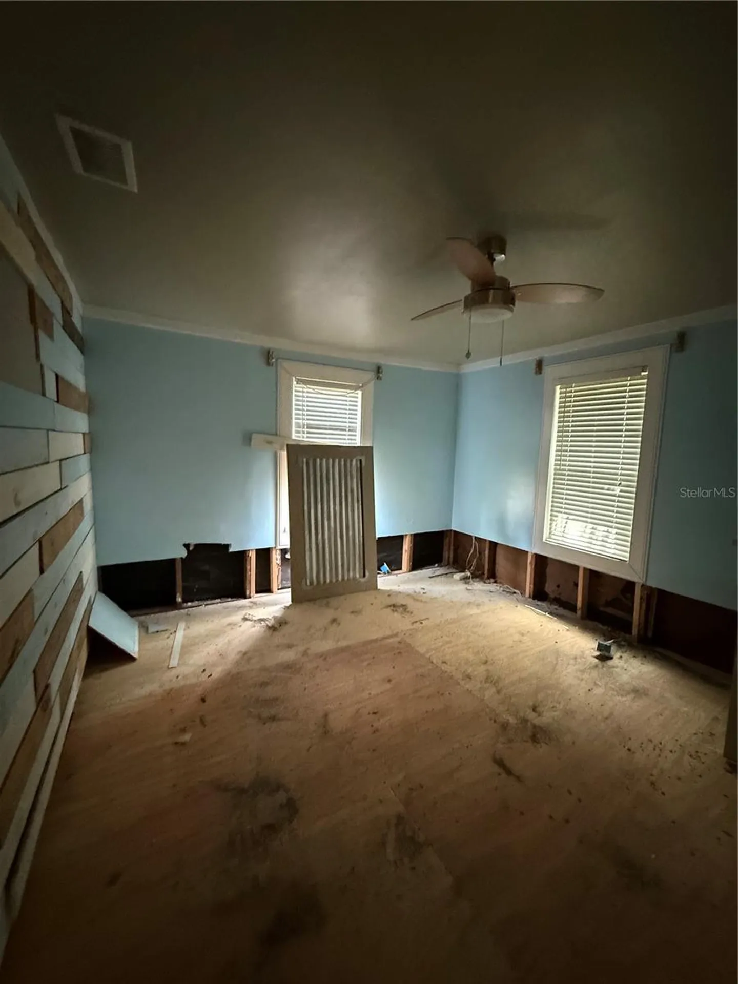 1311 E Sligh Avenue Tampa FL 33604