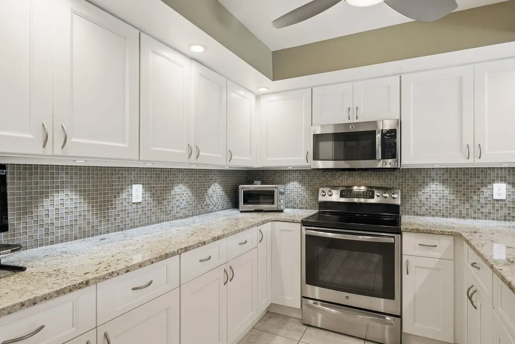 3055 Braeloch Circle W Clearwater FL 33761
