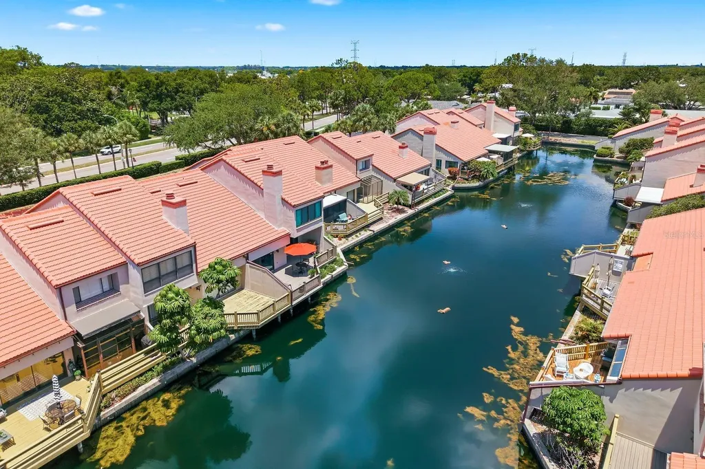 3055 Braeloch Circle W Clearwater FL 33761