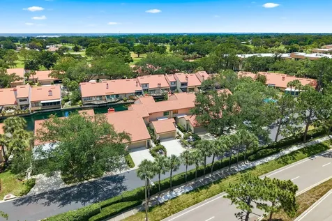 3055 Braeloch Circle W Clearwater FL 33761