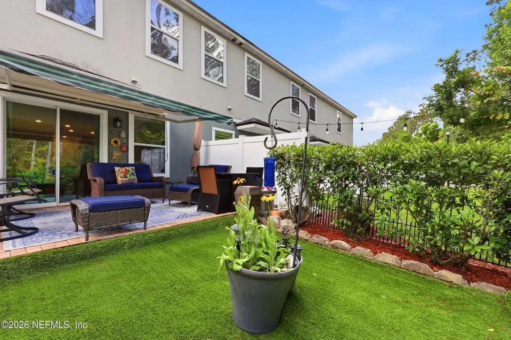 382 Servia Drive St Johns FL 32259