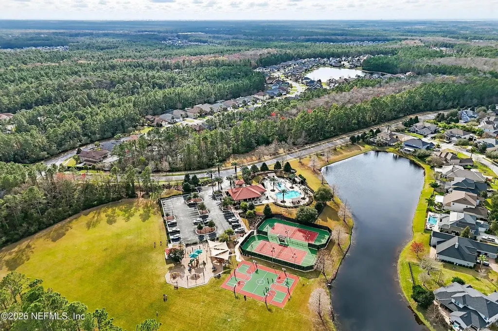 382 Servia Drive St Johns FL 32259