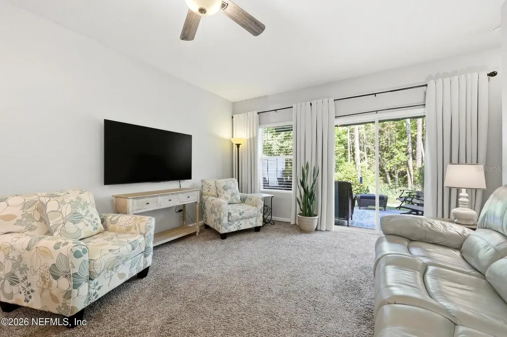 382 Servia Drive St Johns FL 32259
