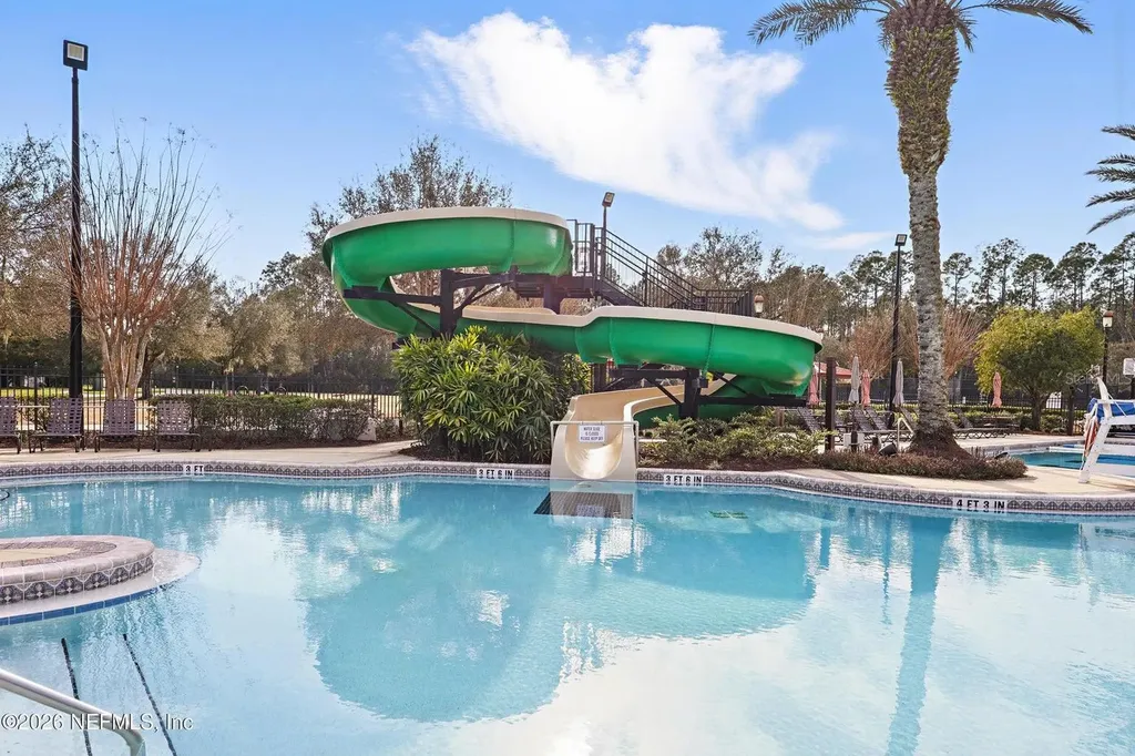 382 Servia Drive St Johns FL 32259