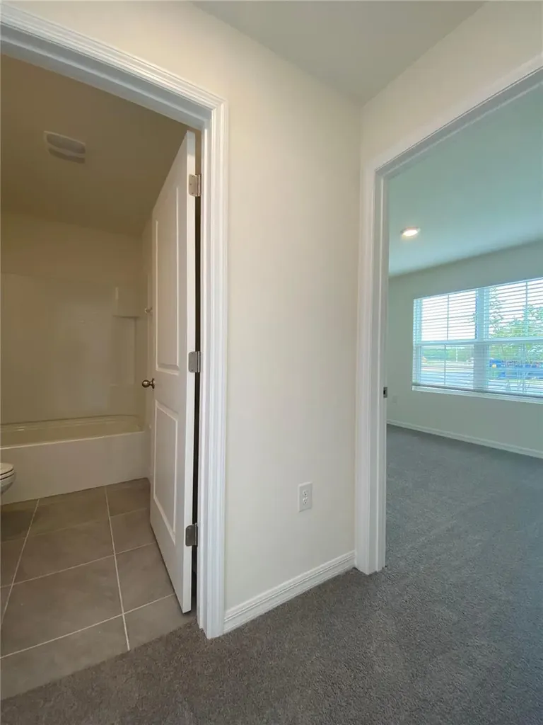 2113 NW 247 Drive Newberry FL 32669