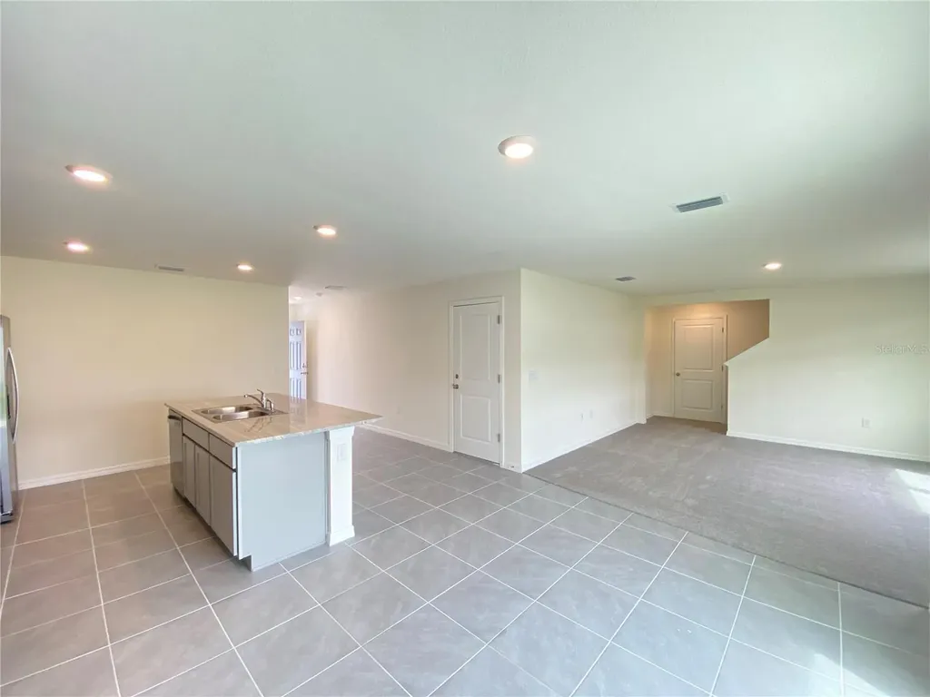 2113 NW 247 Drive Newberry FL 32669