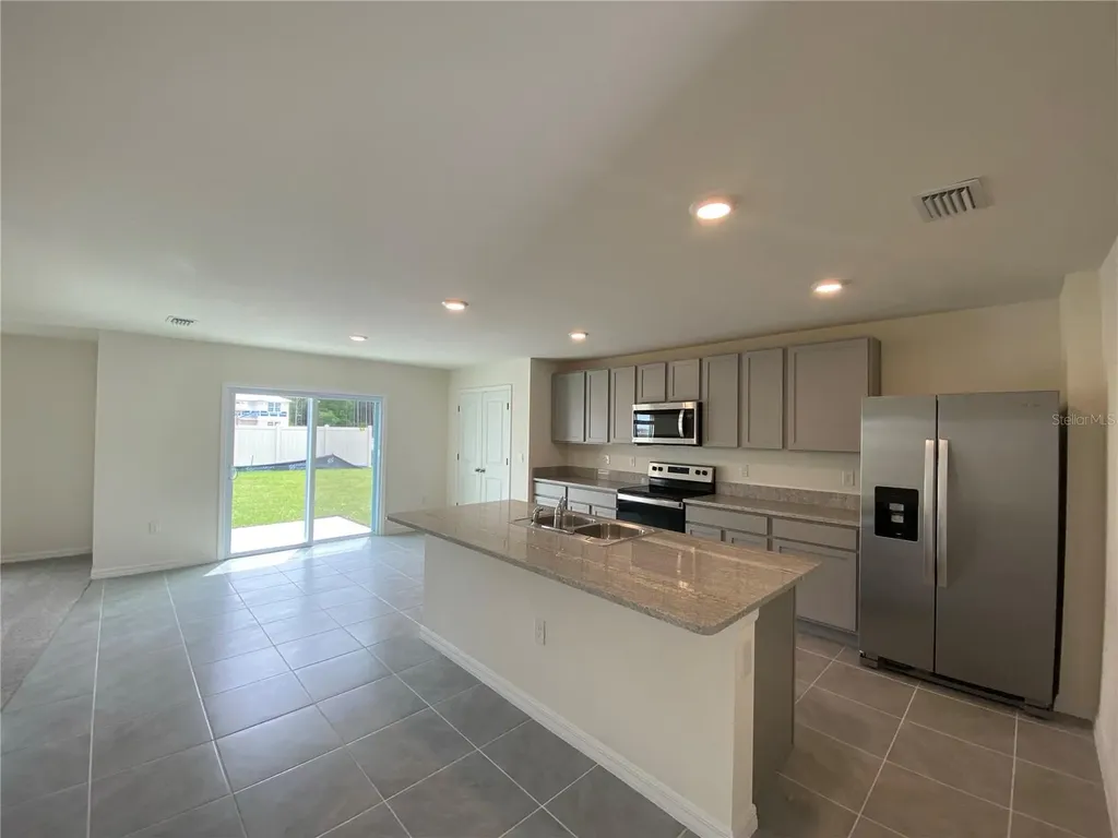 2113 NW 247 Drive Newberry FL 32669