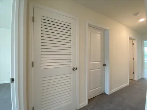 2113 NW 247 Drive Newberry FL 32669