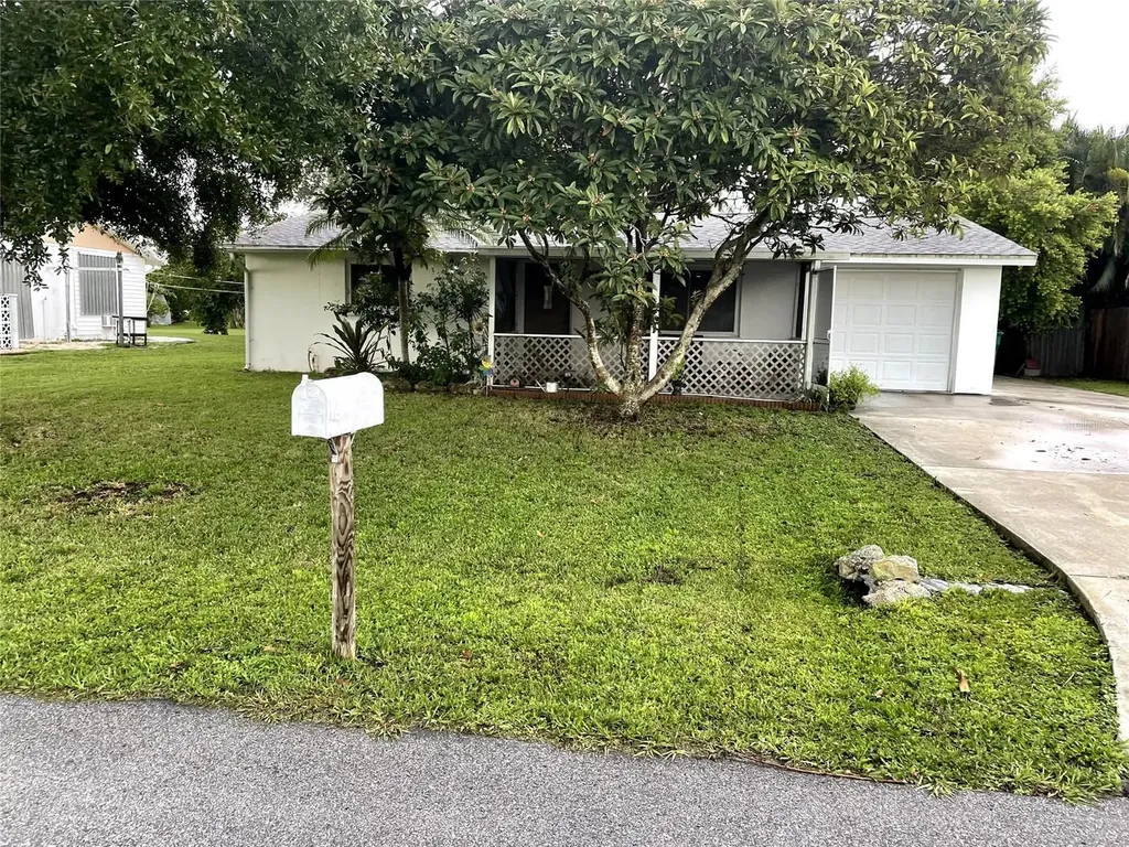 210 Walnut Avenue NW Port Charlotte FL 33952