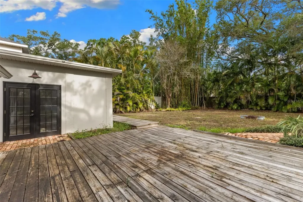 4009 W San Rafael Street Tampa FL 33629