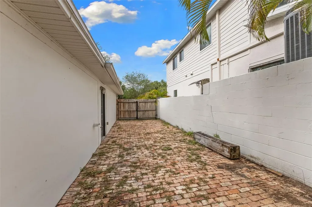 4009 W San Rafael Street Tampa FL 33629