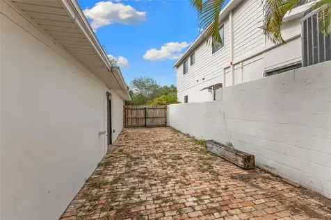 4009 W San Rafael Street Tampa FL 33629