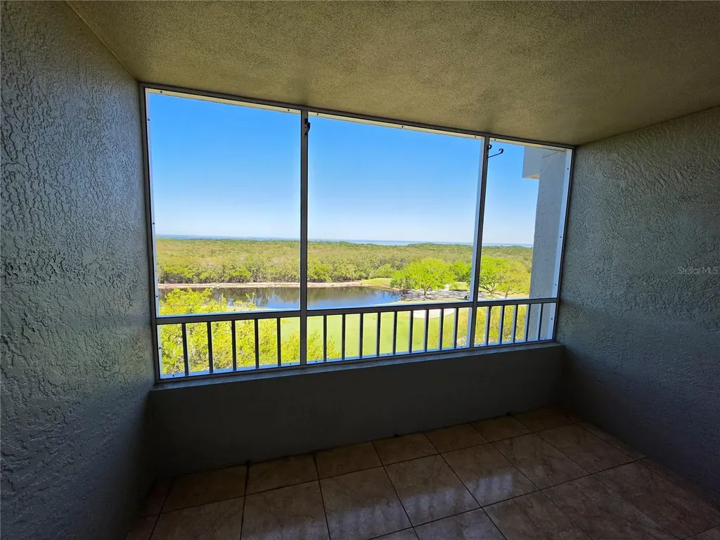 2333 Feather Sound Drive Clearwater FL 33762