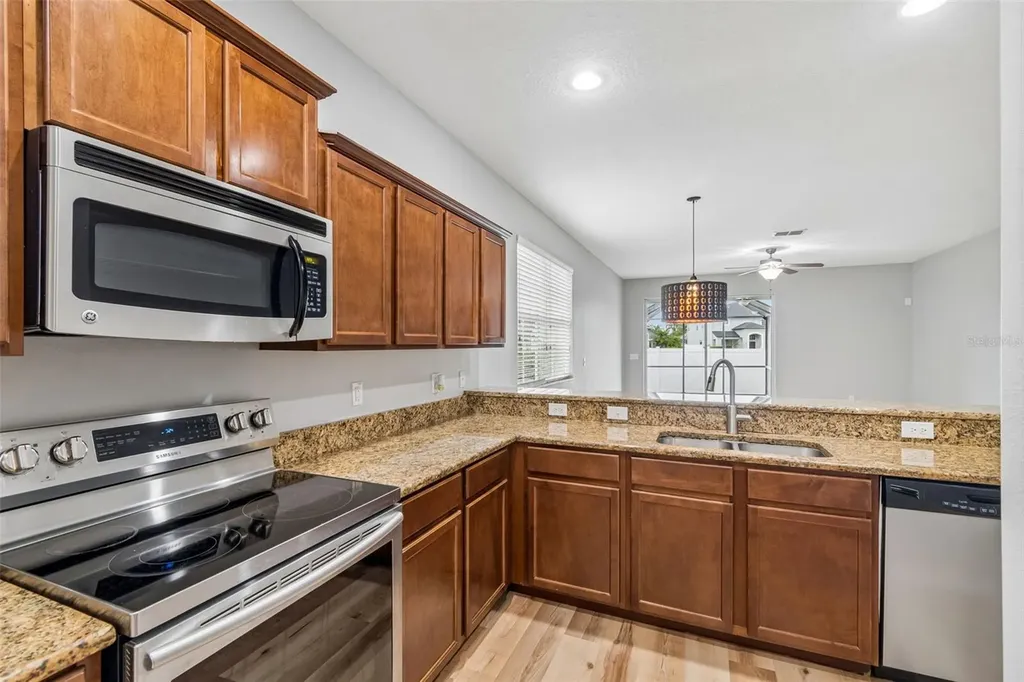 9421 Trumpet Vine Loop Trinity FL 34655