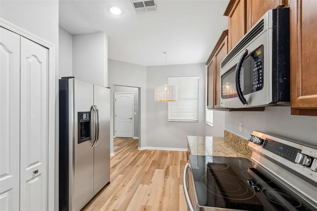 9421 Trumpet Vine Loop Trinity FL 34655