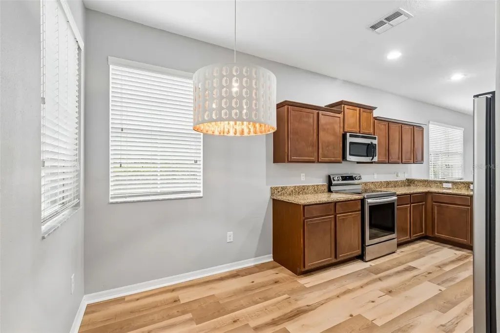9421 Trumpet Vine Loop Trinity FL 34655