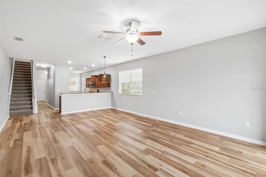 9421 Trumpet Vine Loop Trinity FL 34655