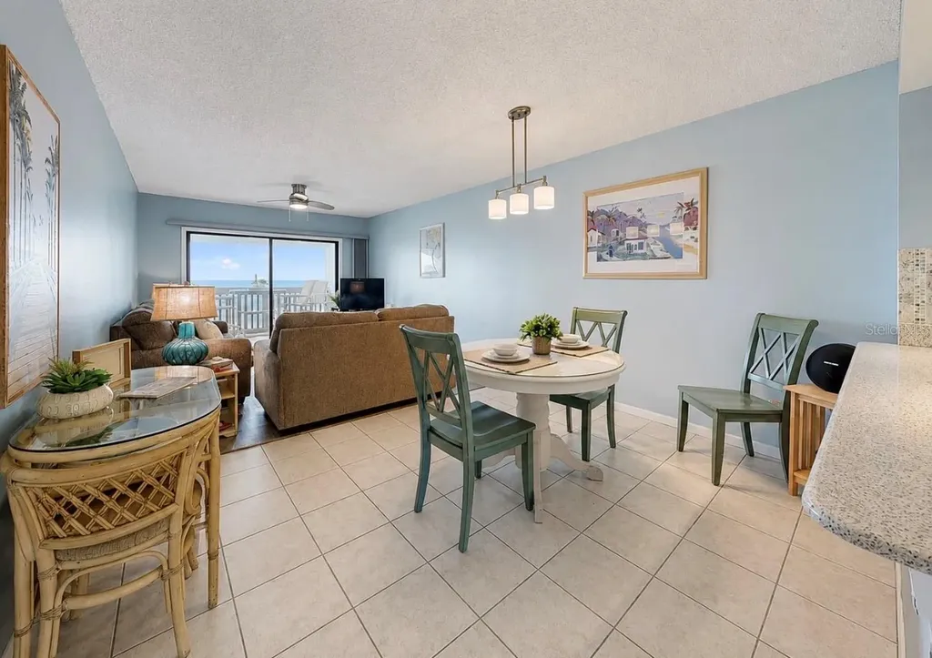 810 Bahia Del Sol Drive Ruskin FL 33570