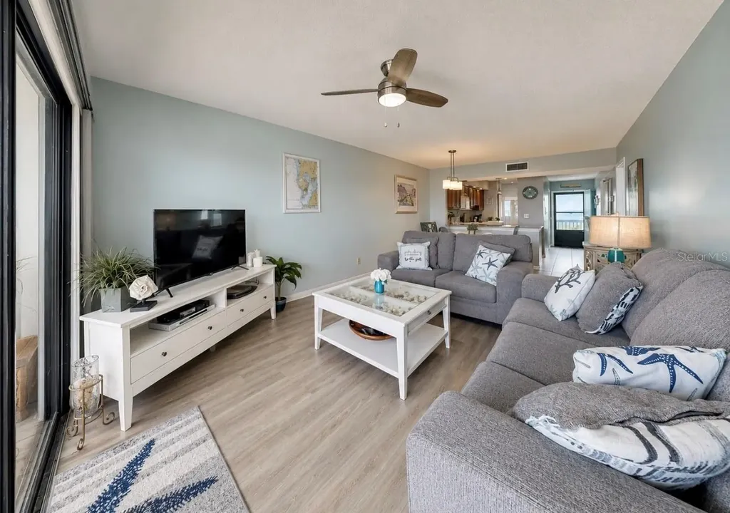 810 Bahia Del Sol Drive Ruskin FL 33570
