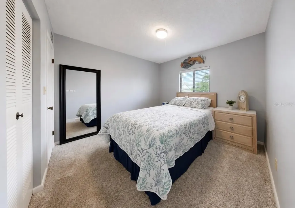 810 Bahia Del Sol Drive Ruskin FL 33570