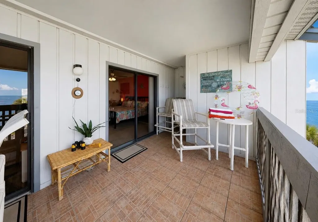 810 Bahia Del Sol Drive Ruskin FL 33570