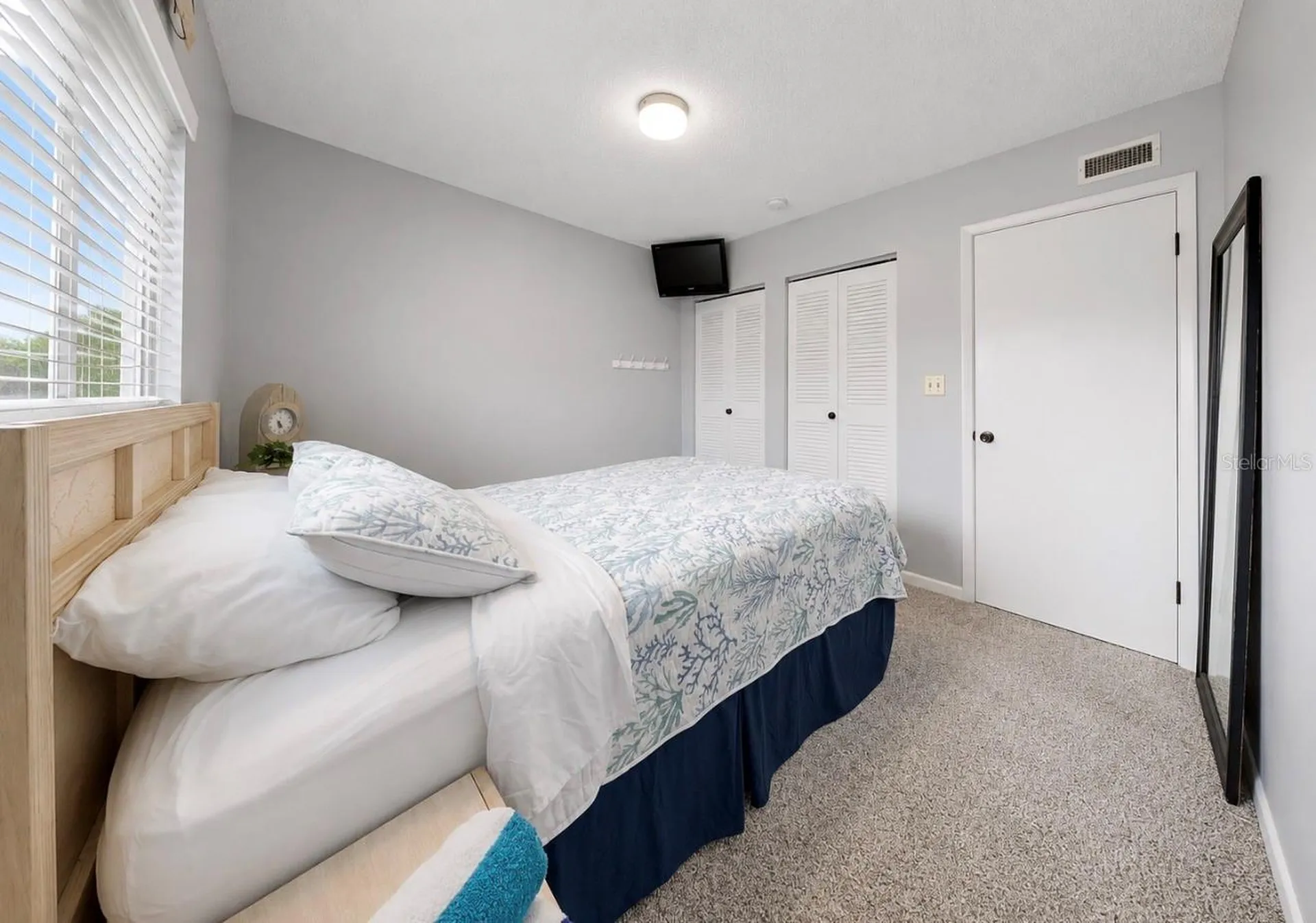 810 Bahia Del Sol Drive Ruskin FL 33570