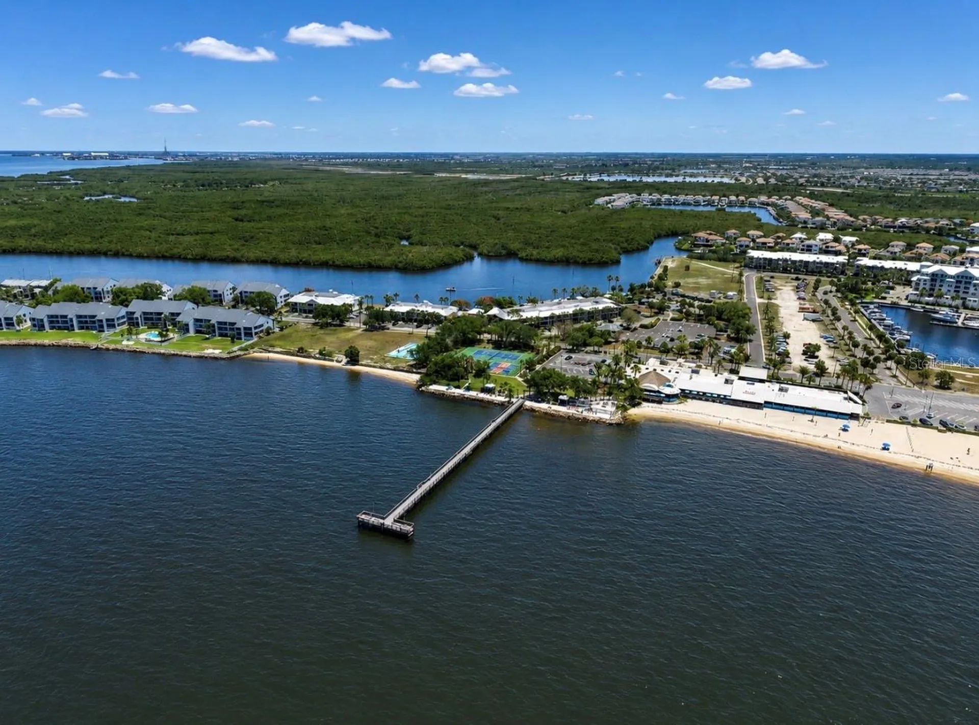 810 Bahia Del Sol Drive Ruskin FL 33570