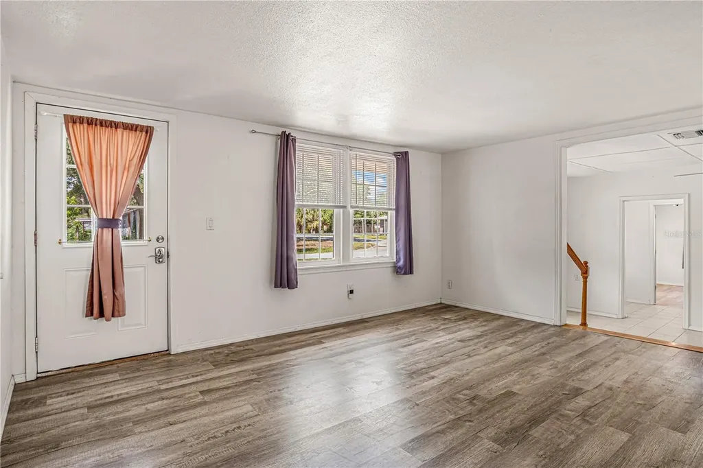 3545 Perkins Avenue Mount Dora FL 32757