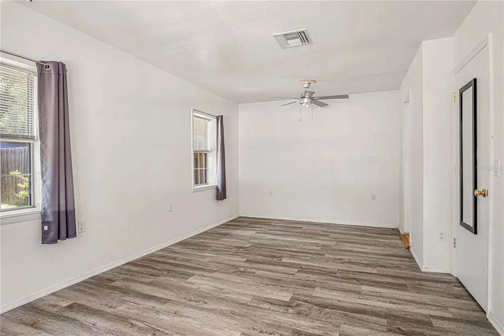 3545 Perkins Avenue Mount Dora FL 32757