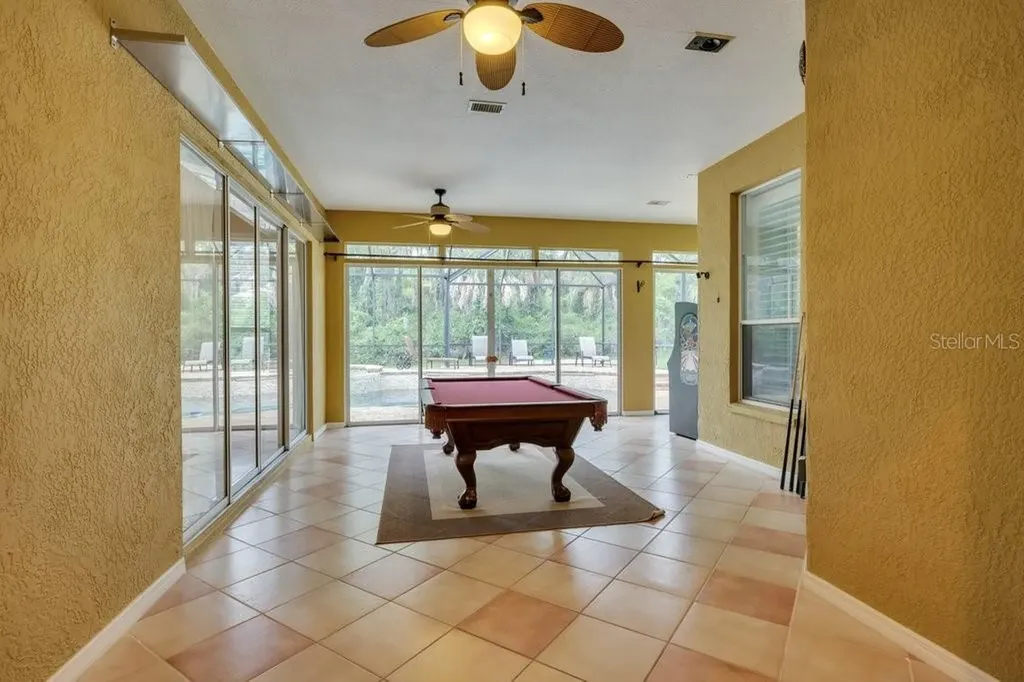 6122 Kestrelpark Drive Lithia FL 33547