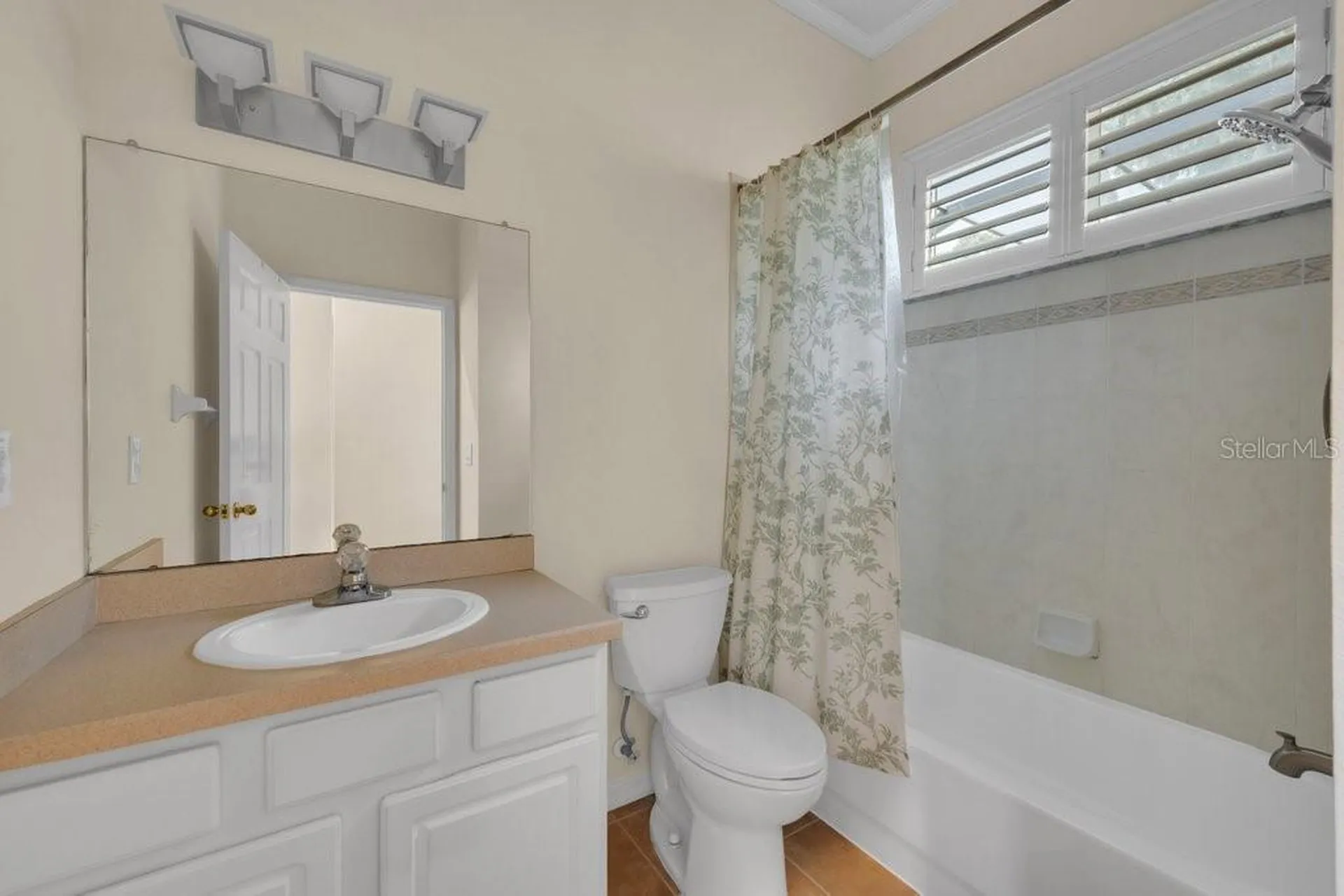 6122 Kestrelpark Drive Lithia FL 33547