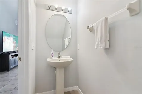 143 Cordova Avenue Davenport FL 33897
