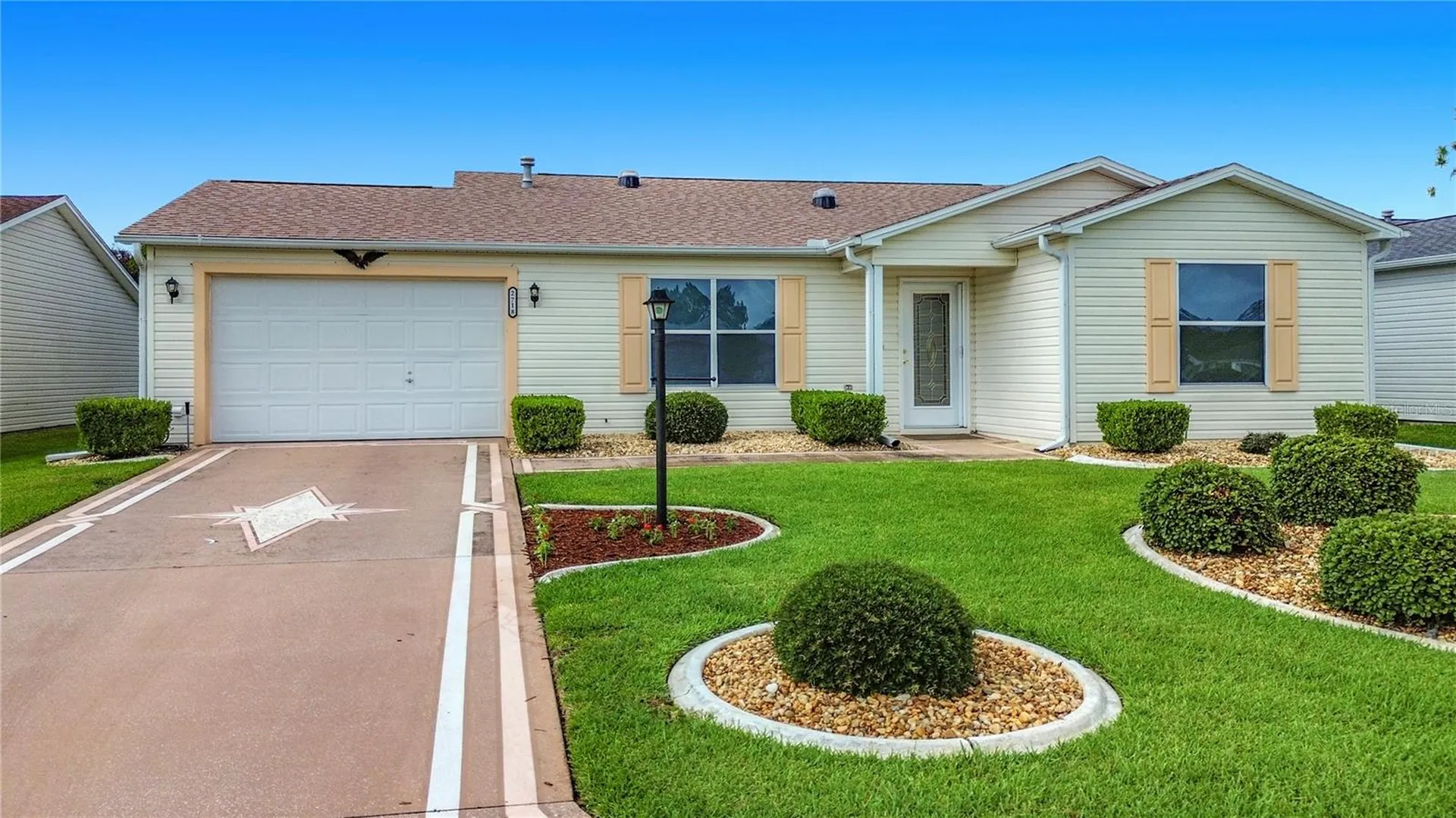 2718 Benavides Drive The Villages FL 32162