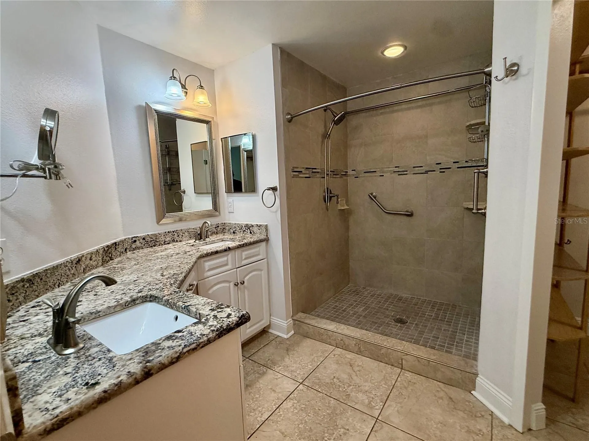 2461 Bentley Drive Palm Harbor FL 34684