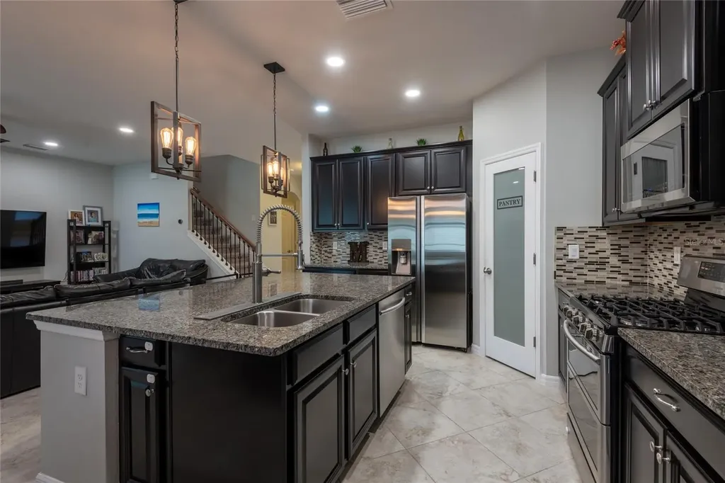 11862 Lake Lucaya Drive Riverview FL 33579