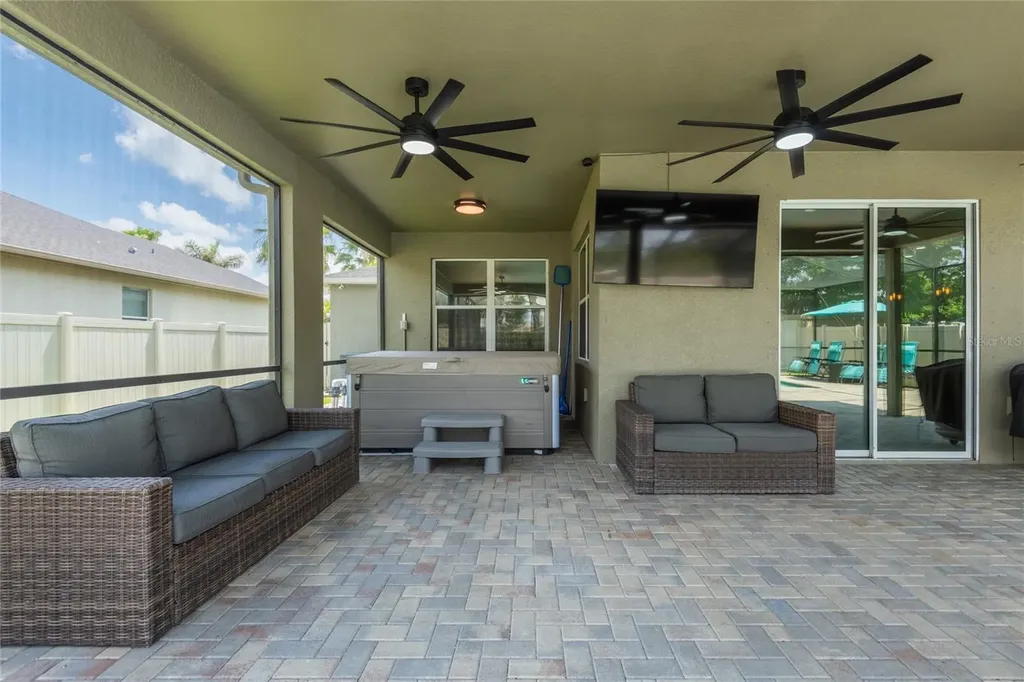 11862 Lake Lucaya Drive Riverview FL 33579