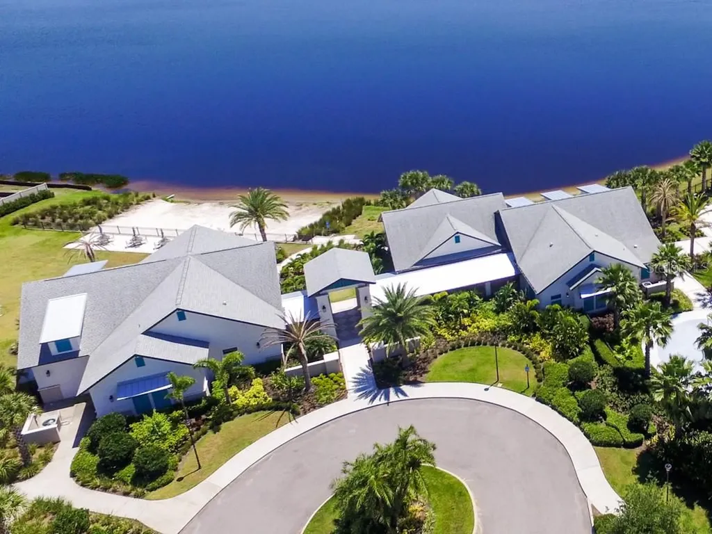 11862 Lake Lucaya Drive Riverview FL 33579