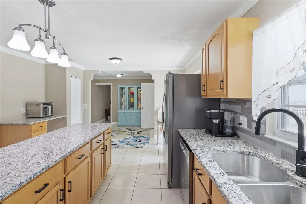 3955 SE 17th Street Ocala FL 34471