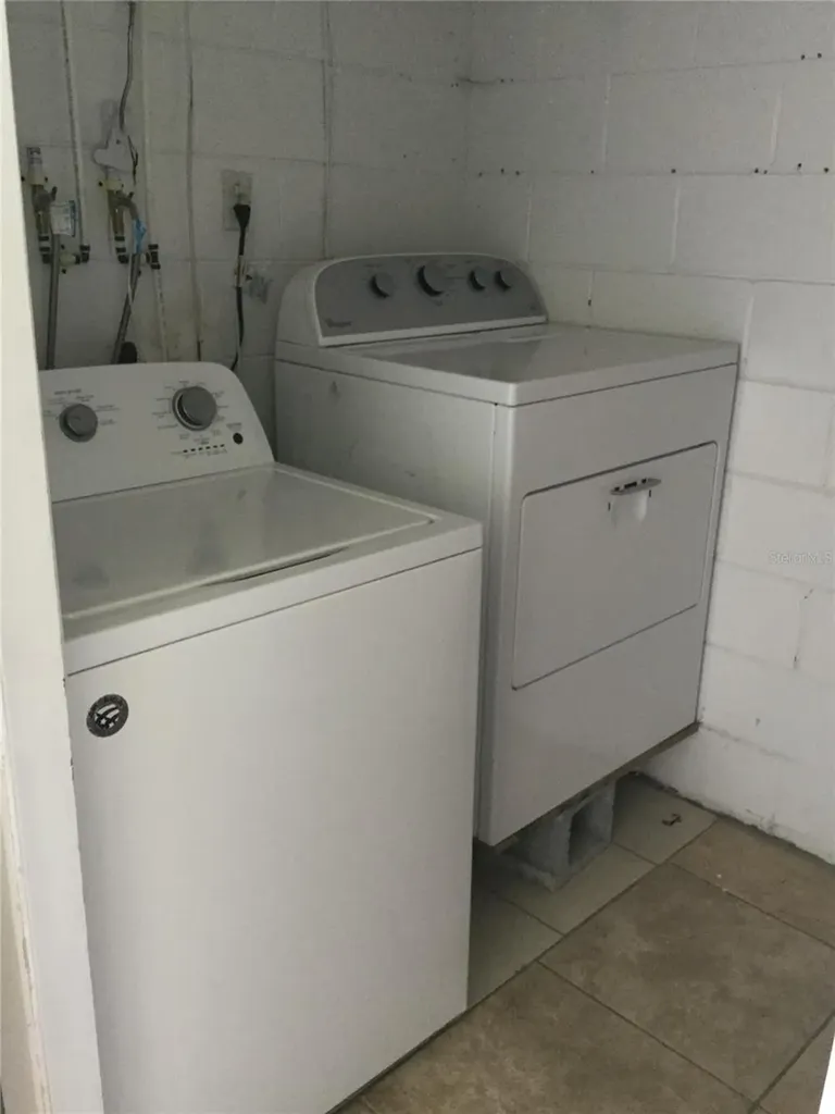 2454 Rio Pinar Lakes Boulevard Orlando FL 32822
