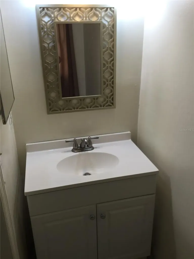 2454 Rio Pinar Lakes Boulevard Orlando FL 32822