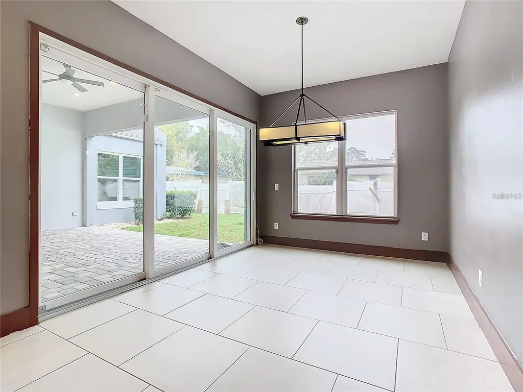 1021 W 25th Street Sanford FL 32771
