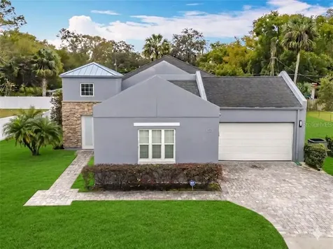 1021 W 25th Street Sanford FL 32771